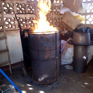 Minboman_Incinerator_in_operation.jpg