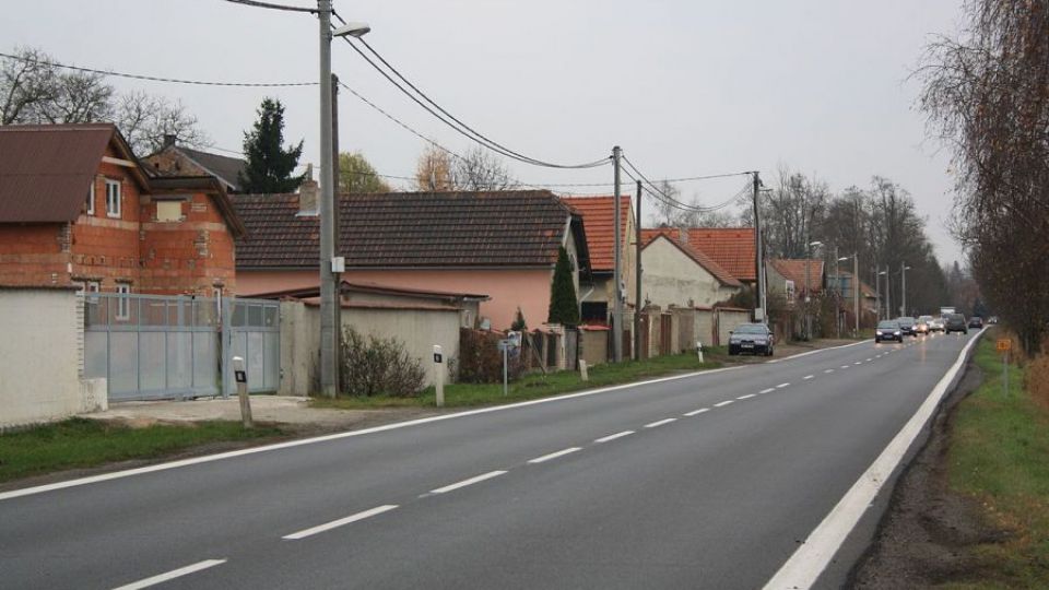 Nový plán, podle kterého by se měly stavět silnice pro mělnickou spalovnu, má stejné problémy jako ten starý