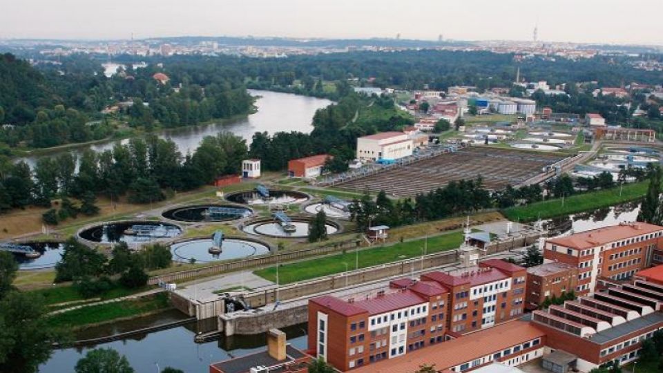 Poor water management in Prague increases the risk of both flooding and droughts