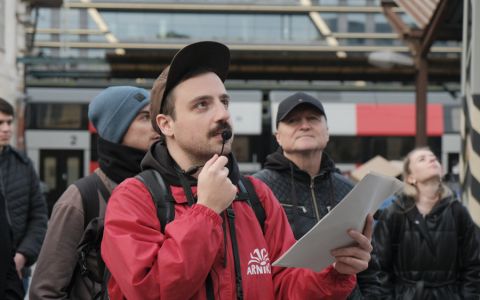 Za zlatou fasádou: proces proměny okolí Masarykova nádraží