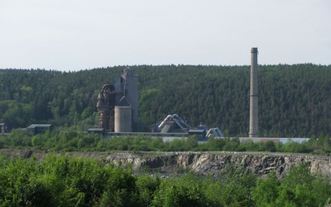 Prachovice – Odor around the cement plant