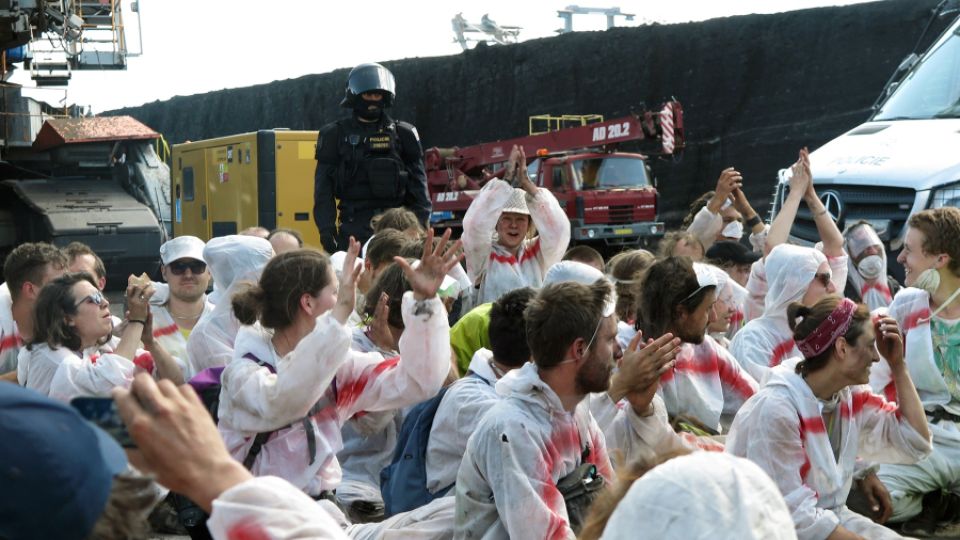 The planet is facing a triple crisis, and the persecution of environmental activists is worsening. The right to a healthy environment discussed at the United Nations