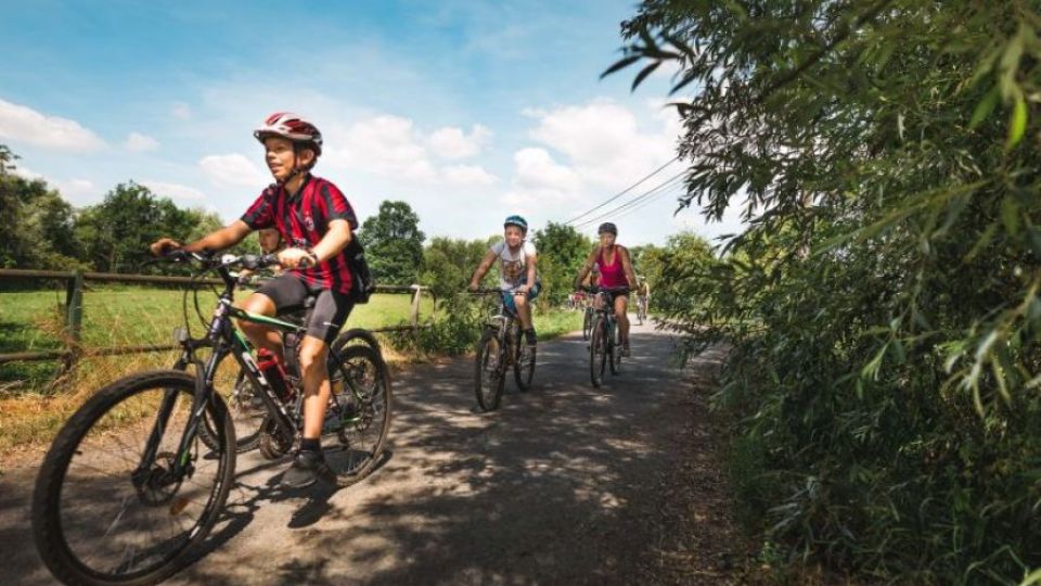 Tour de aleje 2019 ve fotografiích