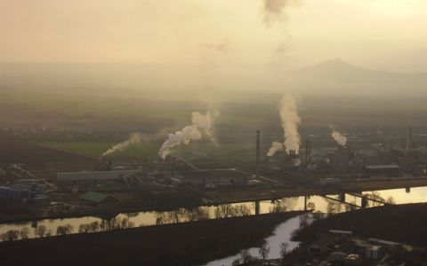 Nejvíce znečišťují Labe Lovochemie a domácnosti