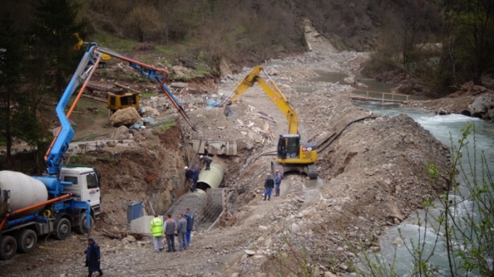 Ugar is a destroyed River, not an untouched nature