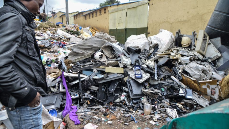 Highly Toxic Chemicals from Plastic Waste Contaminate Kenya’s Food Chain and Products