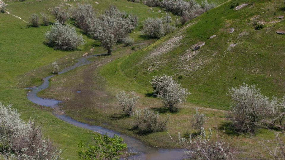 Construction of the six hydropower plants on the Dniester in Ukraine