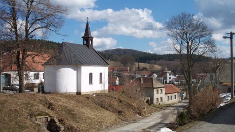 Starosta Jezdovic chtěl kácet památnou lípu