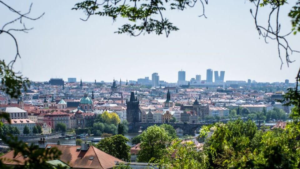 Komentovaná procházka Starým a Novým městem